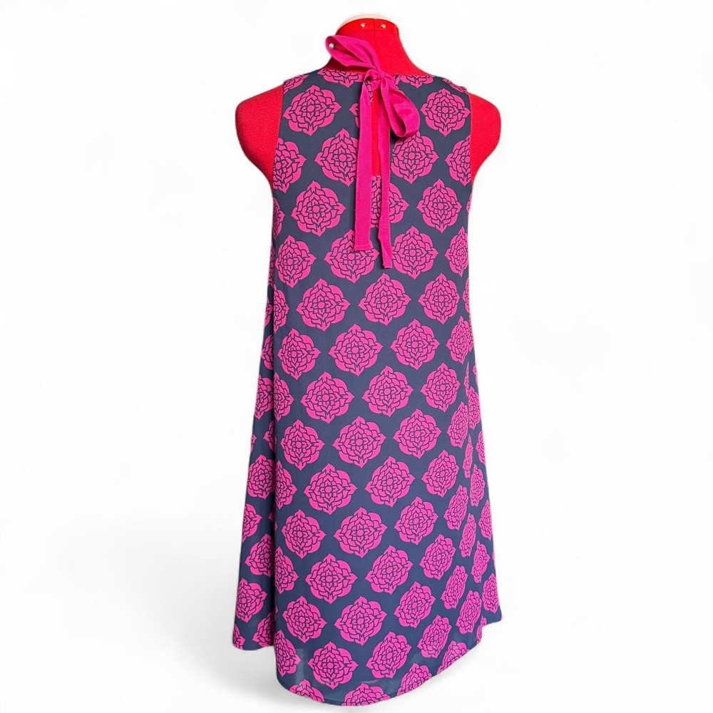 Hatley pink and navy floral shift dress with bow tie detail in back size XS - Picture 4 of 7